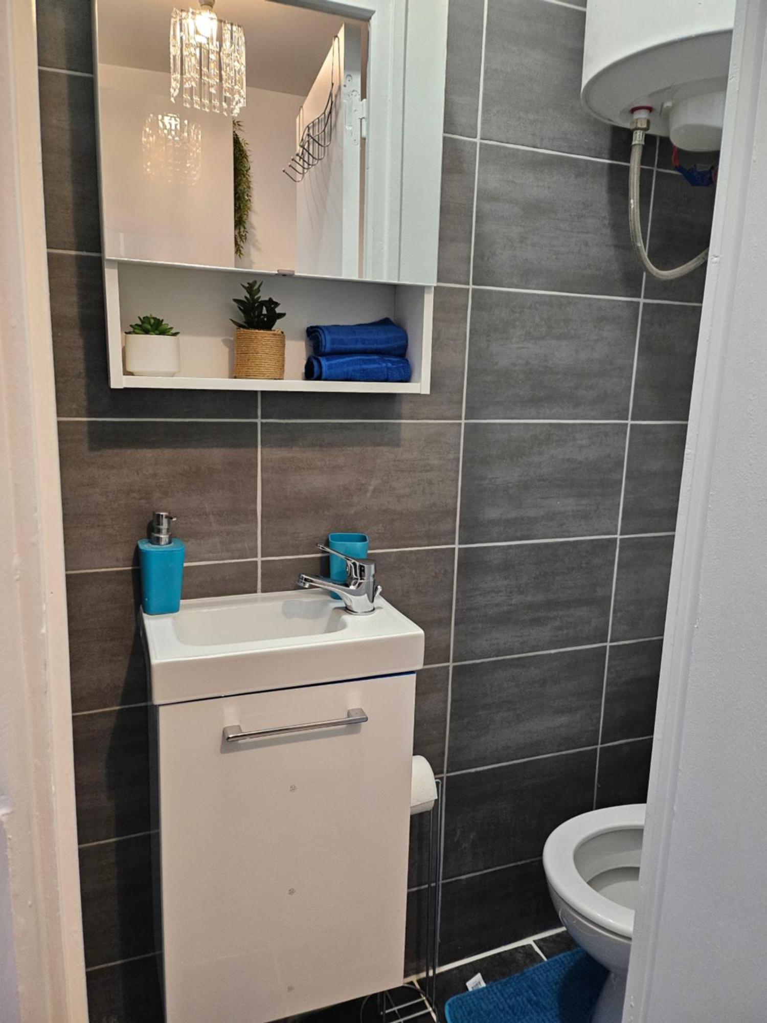 Appartement Calme A 10Mn A Pied De La Villette Le Pré-Saint-Gervais Pokój zdjęcie